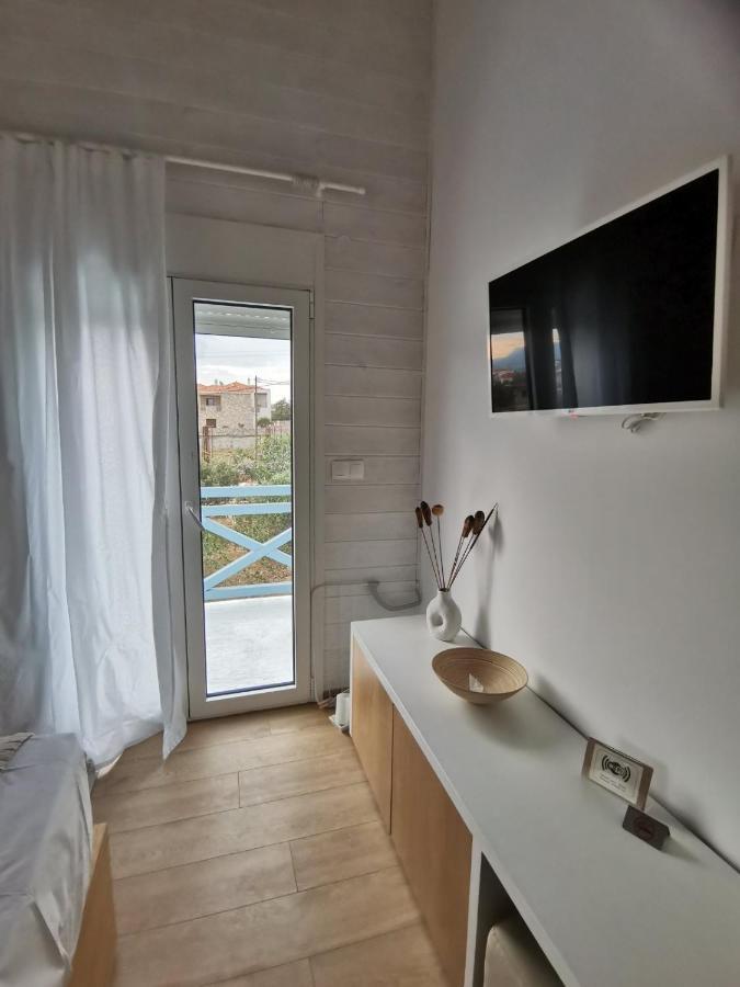 Sea And Sand Apartment Elafonissos Exterior photo